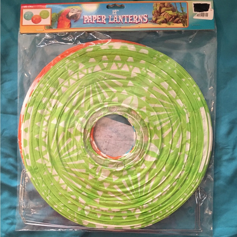 Paper Lanterns - Picture 3 of 3